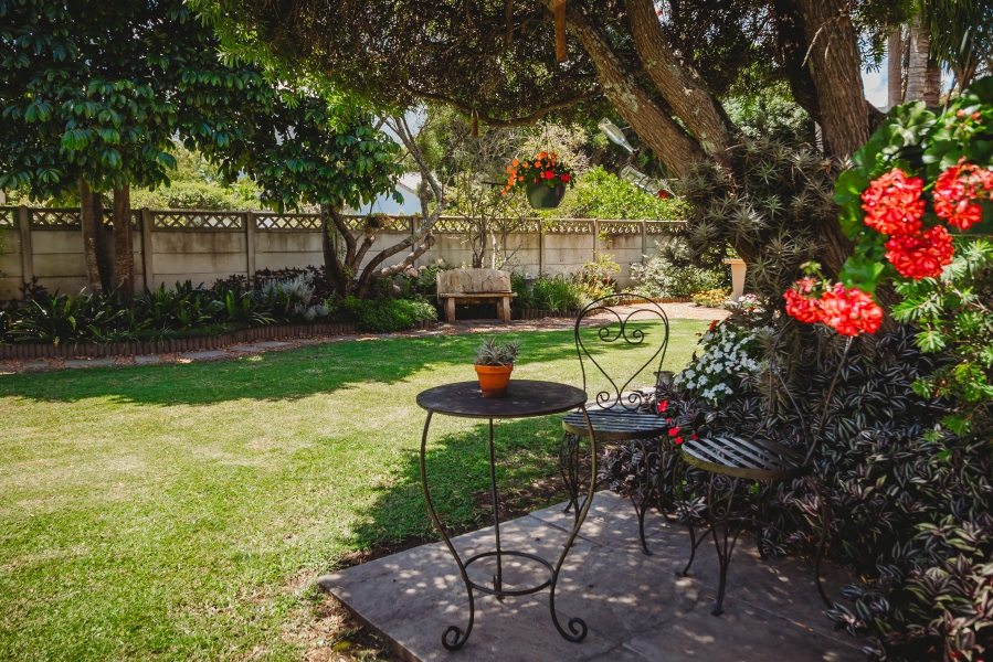 5 Bedroom Property for Sale in Heather Park Western Cape